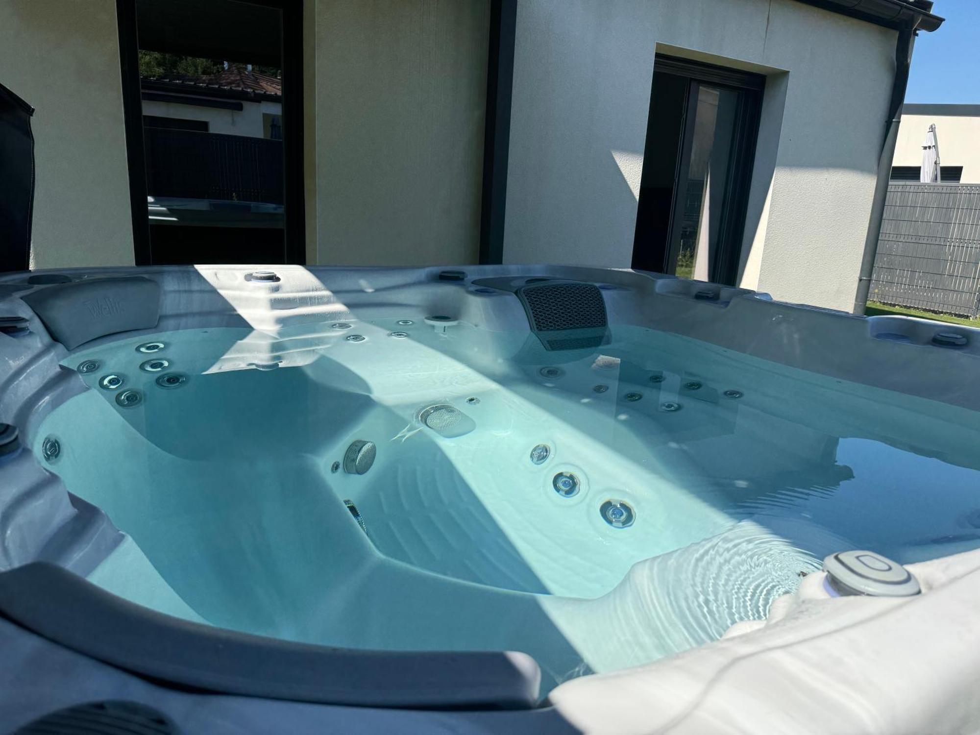 Épinal Maison Avec Jacuzzi Et Sauna מראה חיצוני תמונה